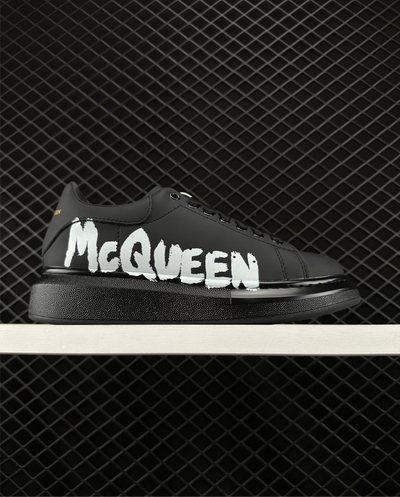 Alexander McQueen Graffiti